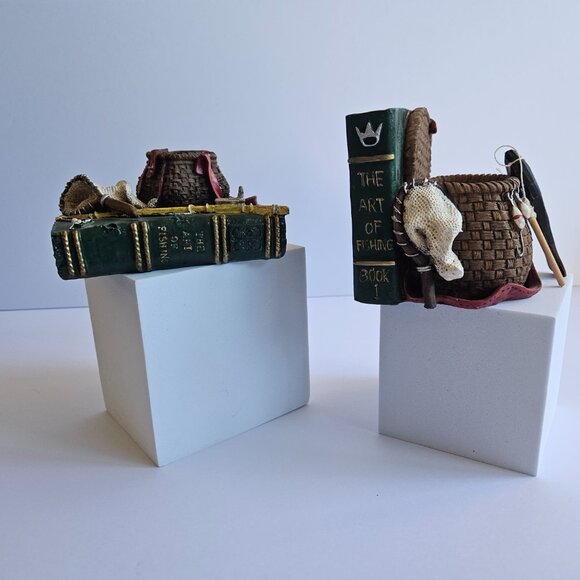 Vtg Fishing Desk Set Figurines with Tackle and Creel Small Resin Bookend - Picture 4 of 16